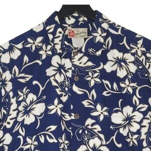 Hilo Hattie Hawaiian Original Shirt L Blue Short Sleeve Button Up Aloha Vacation